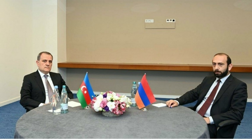 ararat-mirzoyan-ve-ceyhun-bayramov-almatida-gorushecekler-ermenistan-xin