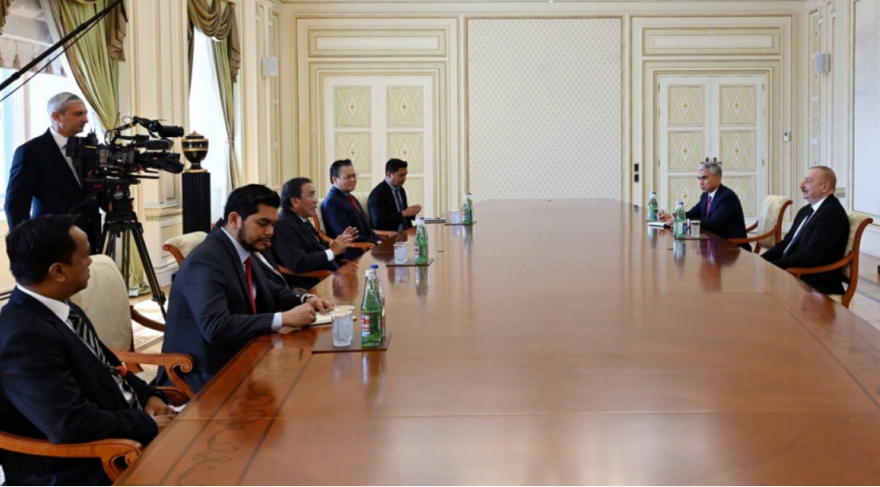 azerbaycan-dovlet-bashchisi-malayziyanin-parlament-senatinin-prezidentini-qebul-edib-yenilenibfoto