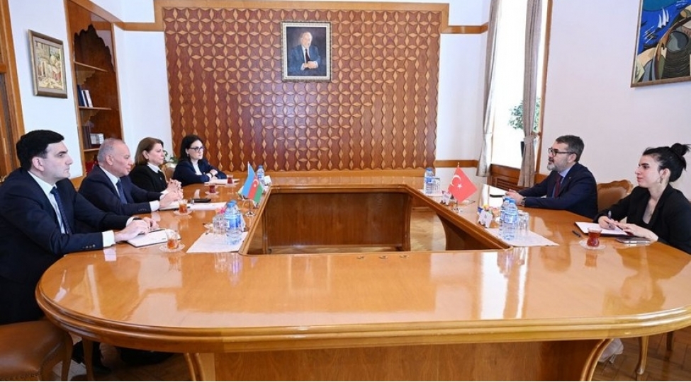 azerbaycan-ve-turkiye-arasinda-huquqi-meseleler-muzakire-edilib