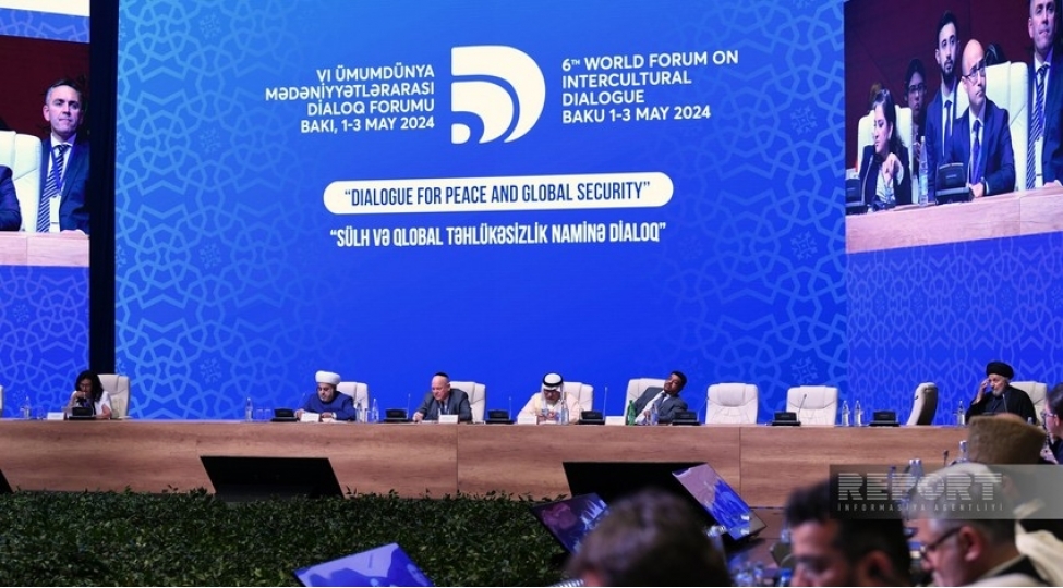 bakida-vi-umumdunya-medeniyyetlerarasi-dialoq-forumunun-birinci-gunu-bash-tutub