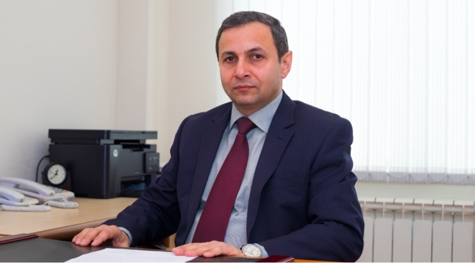 elektron-siqaret-tutunchekmeden-xilas-yolu-deyil-achiqlama