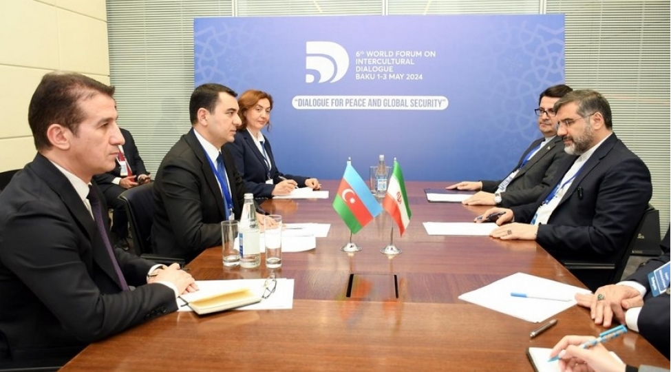 azerbaycan-iran-medeni-emekdashligi-muzakire-olunub