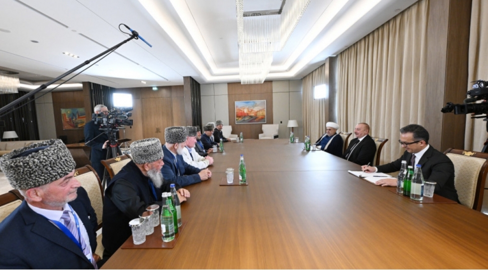 ilham-eliyev-rusiyanin-shimali-qafqaz-regionunun-muftilerini-qebul-edib-yenilenib