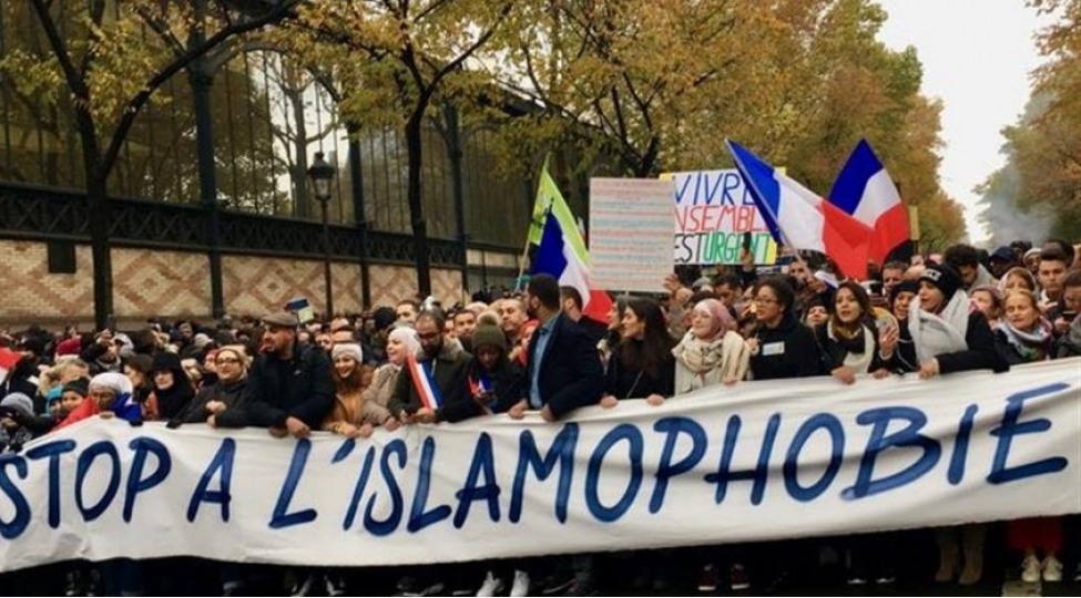 fransa-anti-islam-tebligatini-dovlet-siyasetine-chevirib