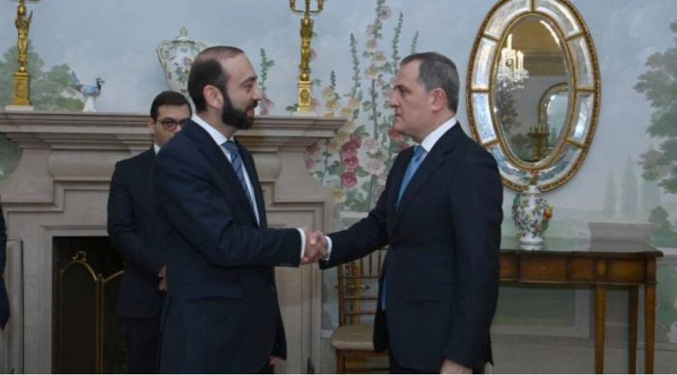 azerbaycan-ve-ermenistan-xin-bashchilarinin-almatida-muzakire-edecekleri-meseleler-achiqlanib