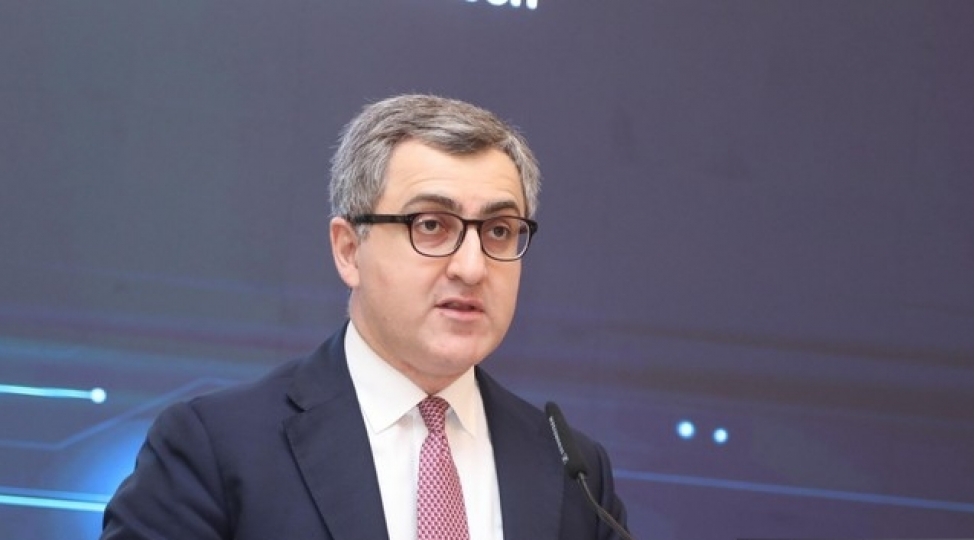 yusif-abdullayev-bugunku-forum-baki-ile-bratislava-arasinda-emekdashliq-uchun-yeni-yollar-achacaq