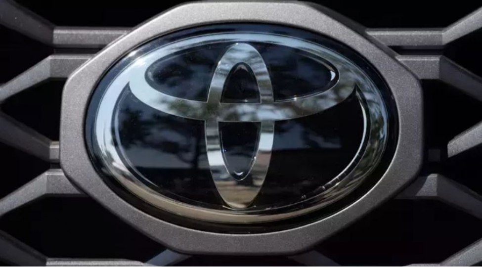 toyota-xalis-menfeetde-rekorda-imza-atdi