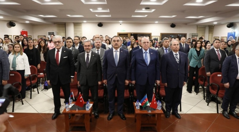 turkiyede-umummilli-lider-heyder-eliyevin-xatiresi-anilib