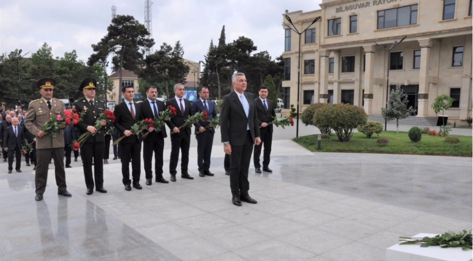 bilesuvarda-ulu-onderin-anadan-olmasinin-101-ci-ildonumu-qeyd-olunub