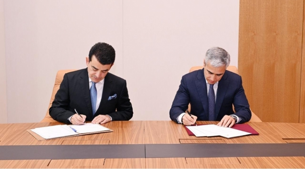 heyder-eliyev-fondu-ve-icesco-arasinda-emekdashliq-memorandumu-imzalanib-foto