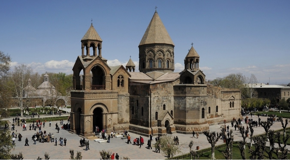 echmiedzin-kilsesinin-beyanati-dushmenchiliyin-ve-dezinformasiyanin-tezahurudur