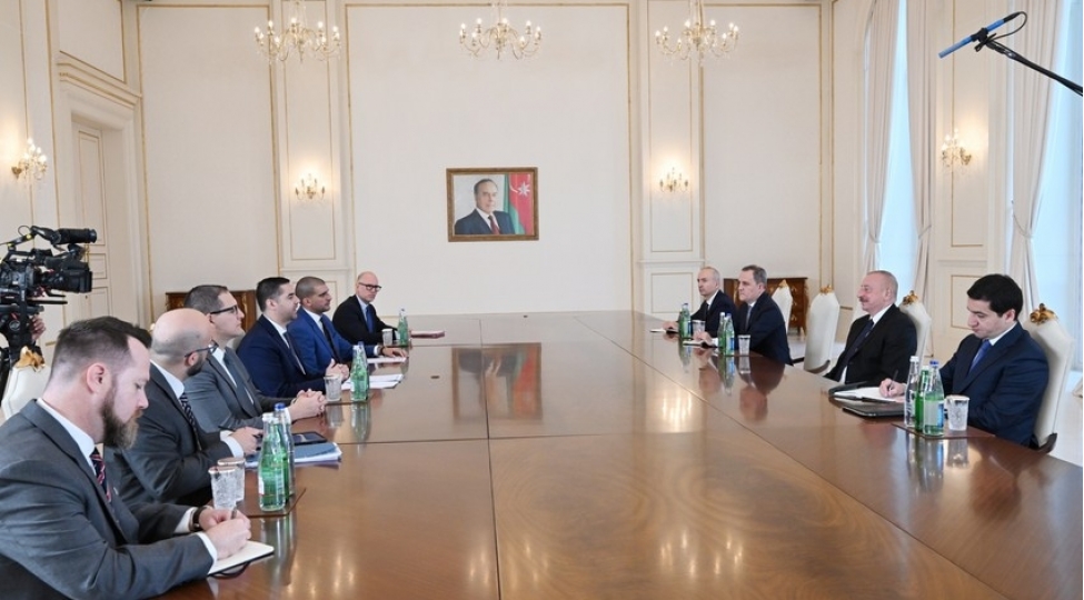 prezident-atet-in-fealiyyetde-olan-sedrinin-bashchiliq-etdiyi-numayende-heyetini-qebul-edib-yenilenib