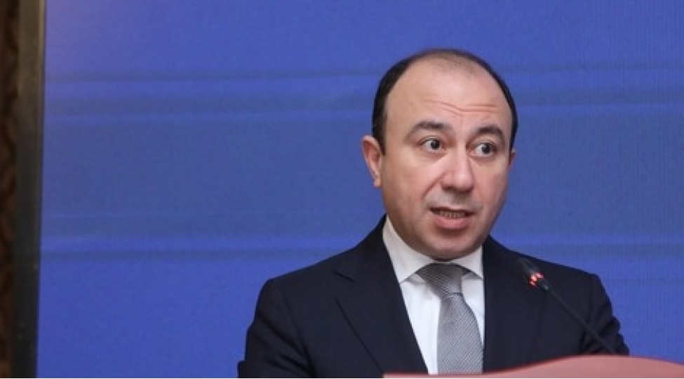 maliyye-bazarinda-daha-sert-telebler-yeni-oyunchularin-daxil-olmasini-chetinleshdirir-amb