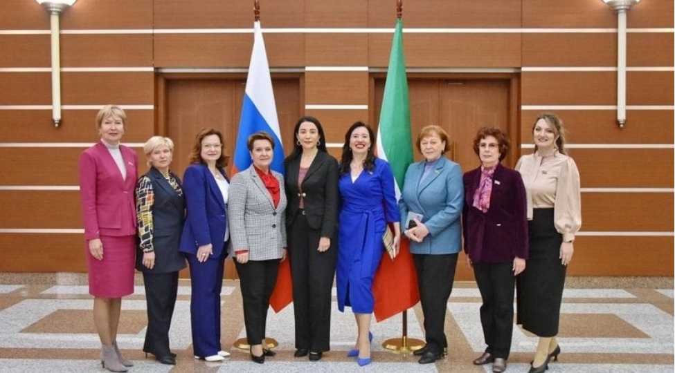 sebine-eliyeva-rusiya-islam-dunyasi-kazanforum-2024-xv-beynelxalq-iqtisadi-forumunda-ishtirak-edib-foto