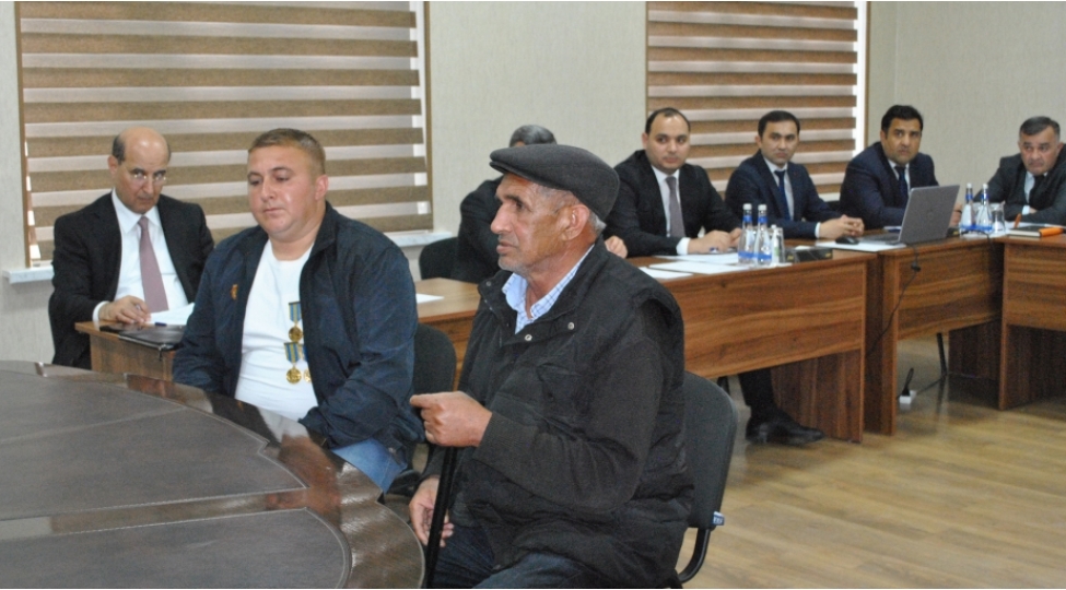 dovlet-su-ehtiyatlari-agentliyinin-sedri-agsu-vetendashlarla-gorushub