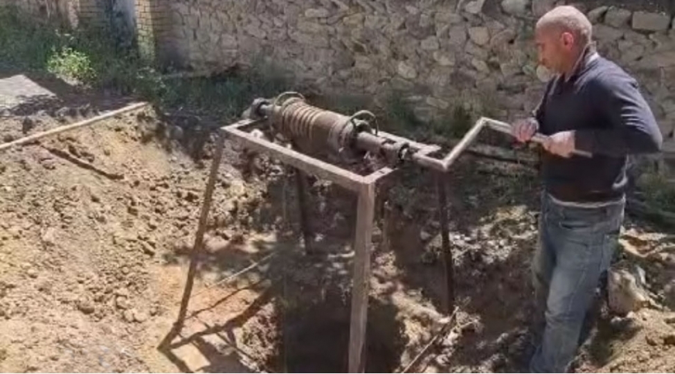 naxchivanda-mir-kazim-aga-kehrizi-temir-edilib