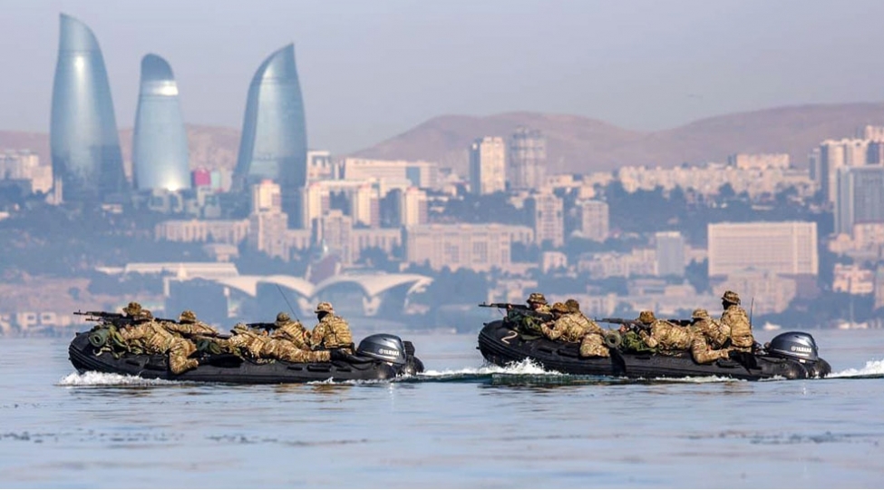 bu-gun-hdq-nin-n-herbi-hissesinin-yaradilmasindan-32-il-otur-video