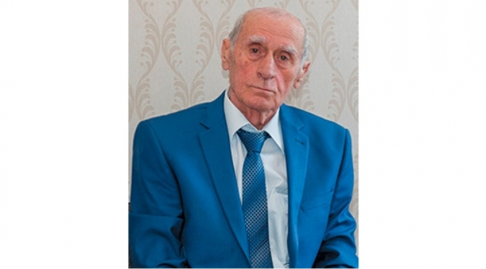 medeniyyet-nazirliyi-tofiq-movlevinin-vefati-ile-bagli-nekroloq-yayib-yenilenib