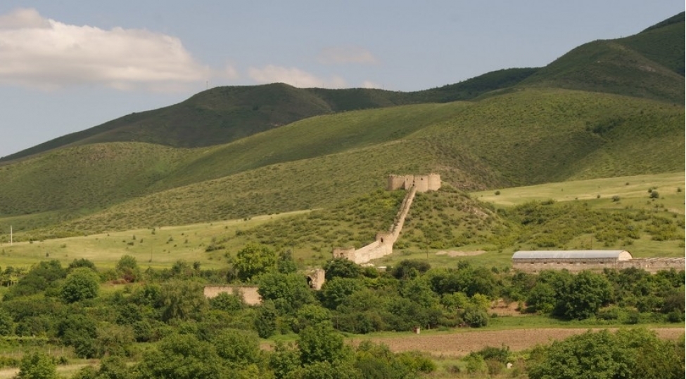 esgeran-yarimstansiyasinin-tikintisine-bashlanilir