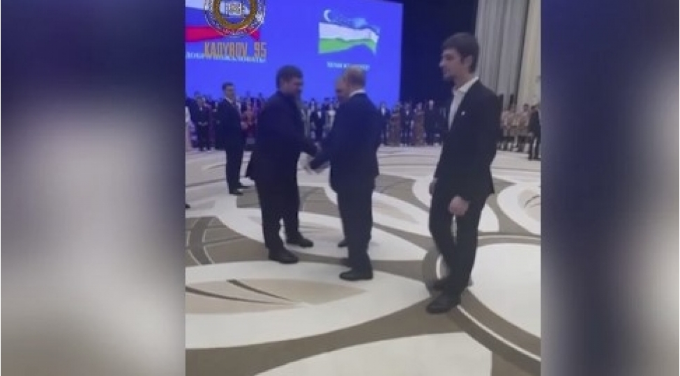 kadirov-putin-ve-mirziyoyevin-ona-ne-dediyini-tapana-1-milyon-ved-etdi