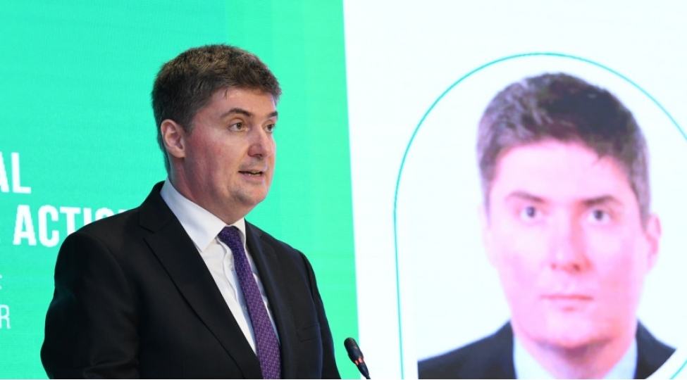 cop29-da-diqqeti-minalarin-yaratdigi-tehlukeye-yoneltmeliyik-nusret-suleymanov