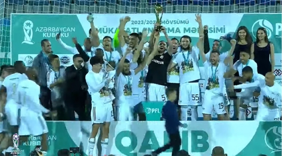 qarabaga-kubok-teqdim-olunub-video