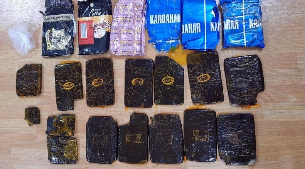 bu-il-327-kq-dan-chox-narkotik-vasite-ve-psixotrop-madde-dovriyyeden-chixarilib