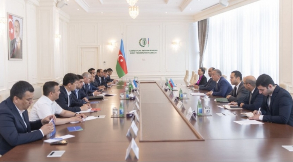 ozbekistanli-sahibkarlar-azerbaycanda-investisiya-yatirmaga-devet-edilib