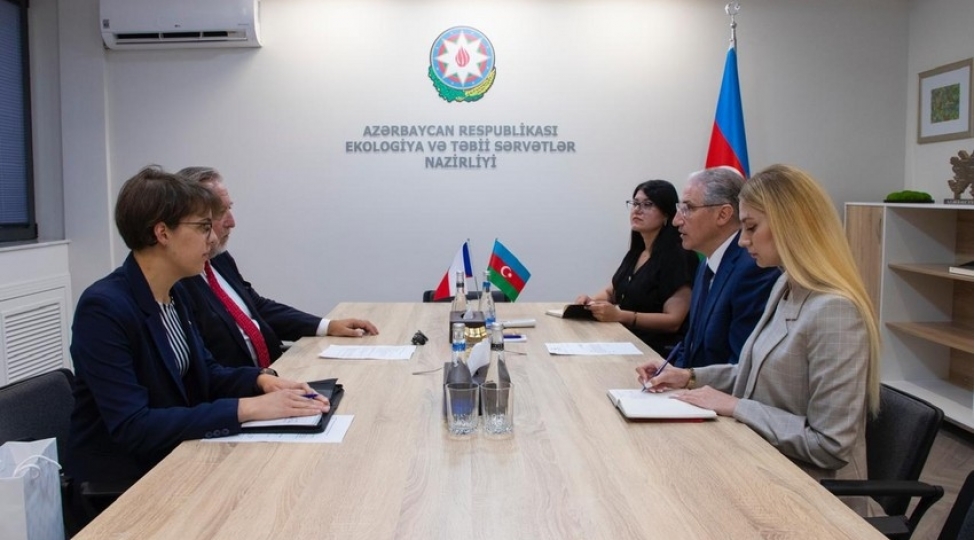 muxtar-babayev-chex-respublikasinin-azerbaycandaki-sefiri-ile-cop29-a-hazirligi-muzakire-edib