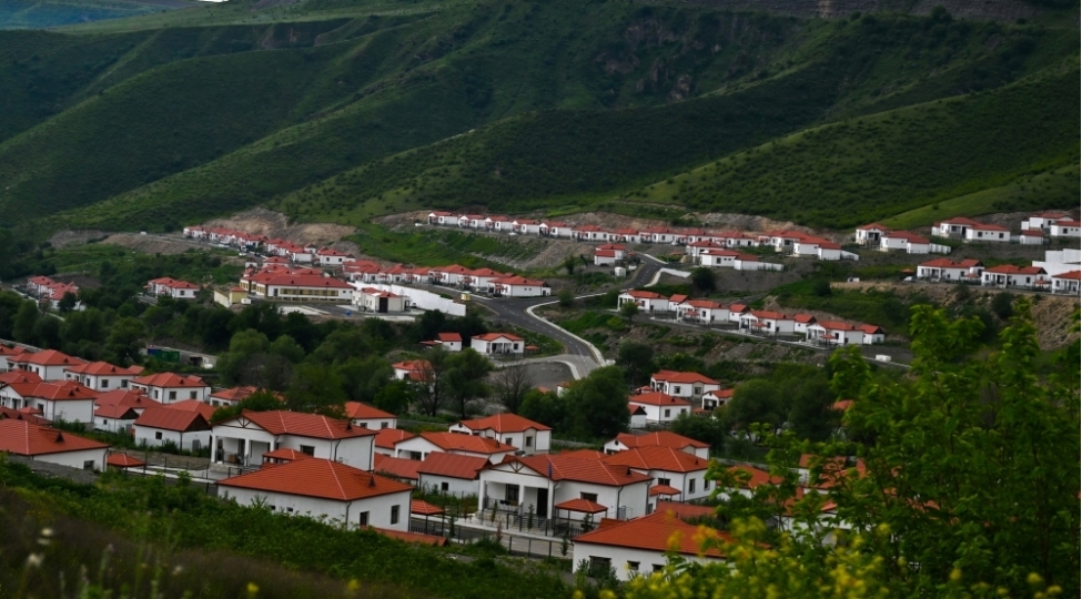 yaxin-gunlerde-lachinin-sus-ve-zabux-kendlerinde-ushaq-bagchalari-achilacaq