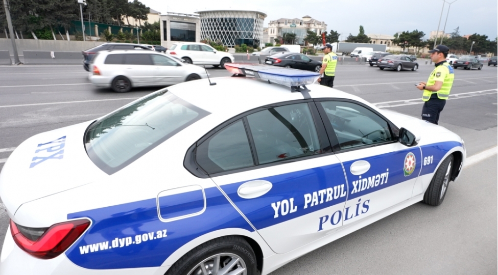 polis-bayram-gunleri-ile-elaqedar-guclendirilmish-ish-rejiminde-xidmetini-davam-etdirir