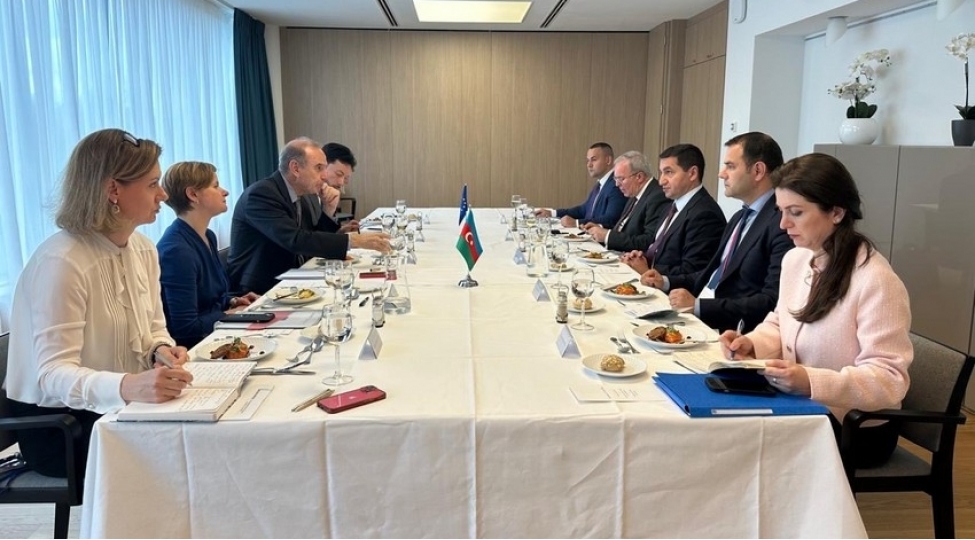 ai-azerbaycan-tehlukesizlik-dialoqunun-beshinci-iclasinda-ermenistanla-normallashma-prosesi-muzakire-olunub