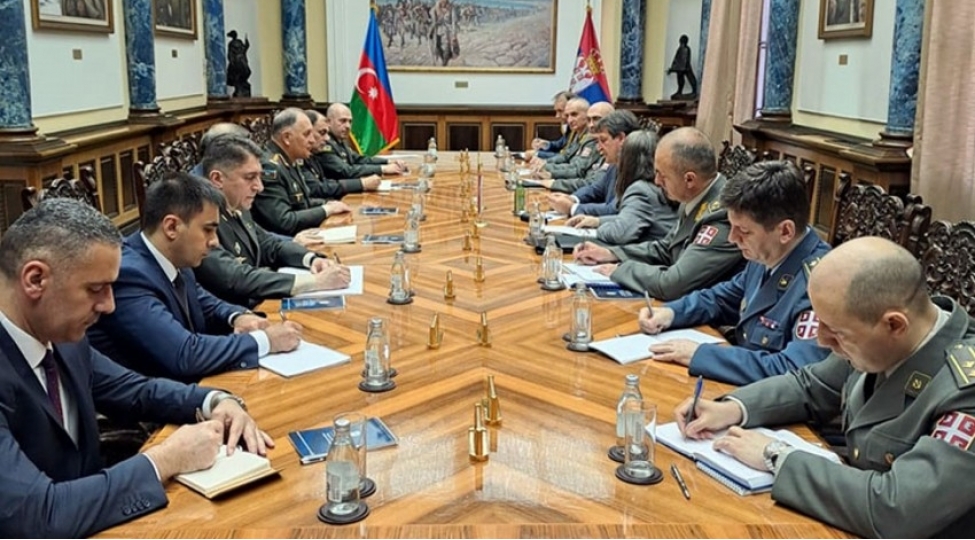 bash-qerargah-reisinin-serbiyaya-resmi-seferi-bashlayib