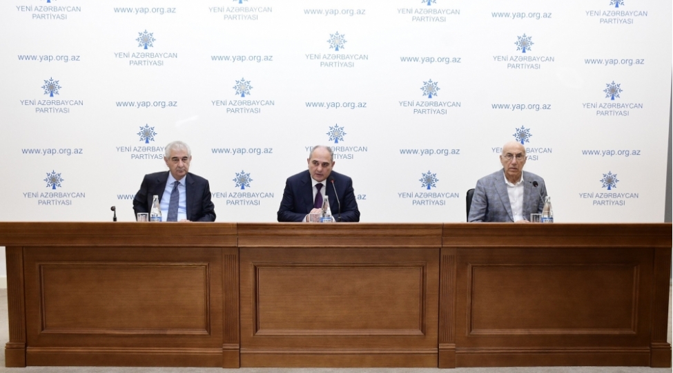yap-idare-heyetinin-novbeti-iclasi-kechirilib-foto