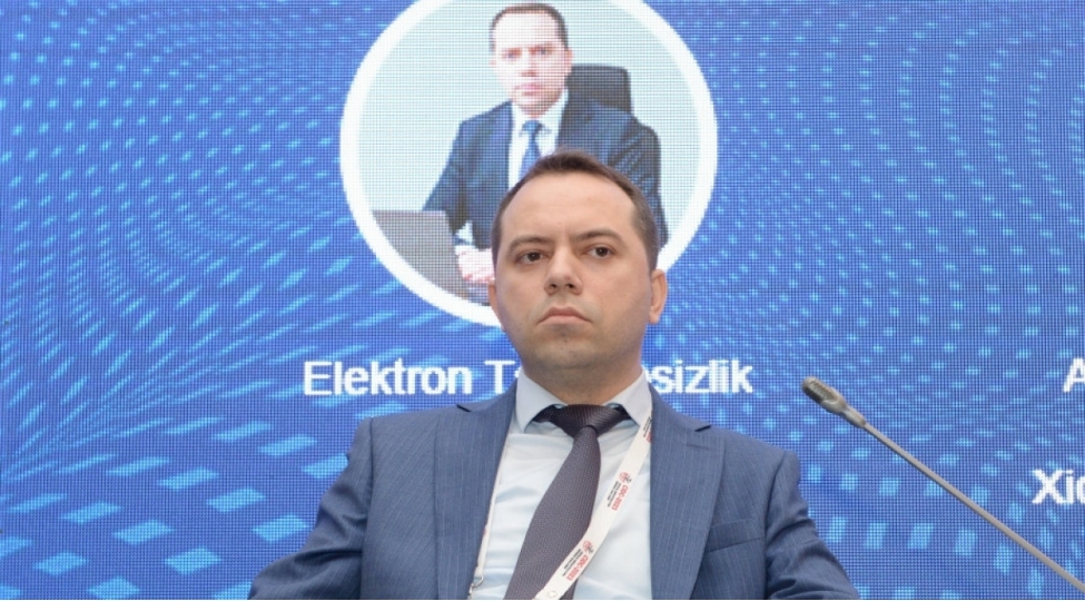 bank-kartlarindan-vesaitlerin-ogurlanmasi-vetendashlarin-diqqetsizliyi-sebebinden-bash-verir