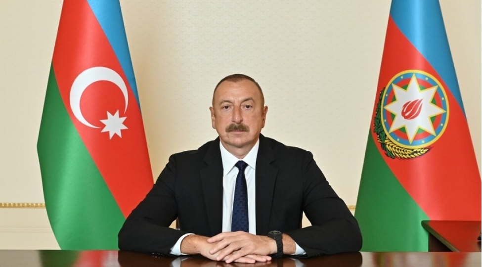 prezident-ilham-eliyev-sloveniyali-hemkarini-tebrik-edib