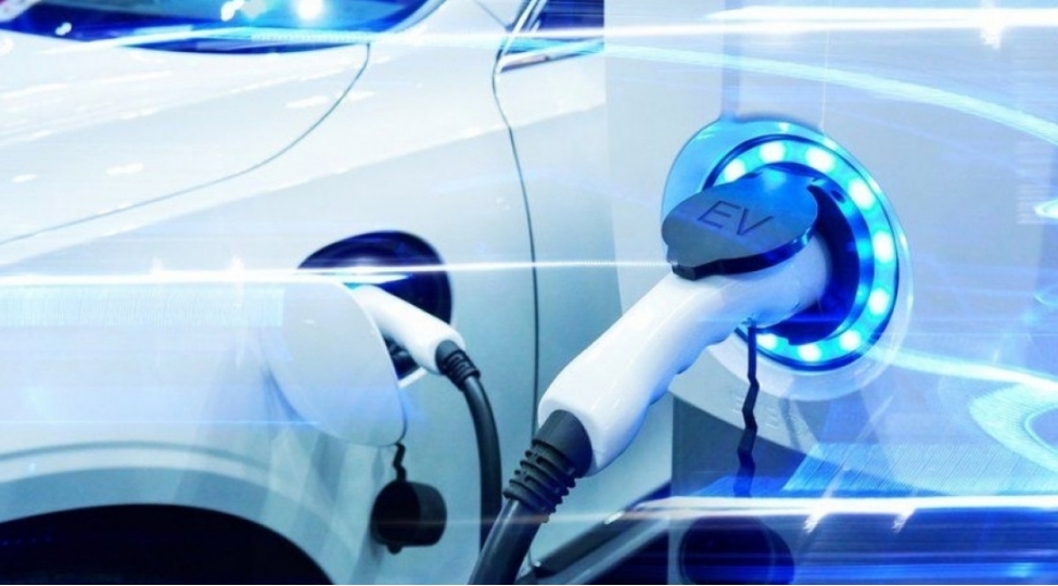 oten-il-hibrid-ve-elektrik-muherrikli-avtomobillerin-sayi-artib
