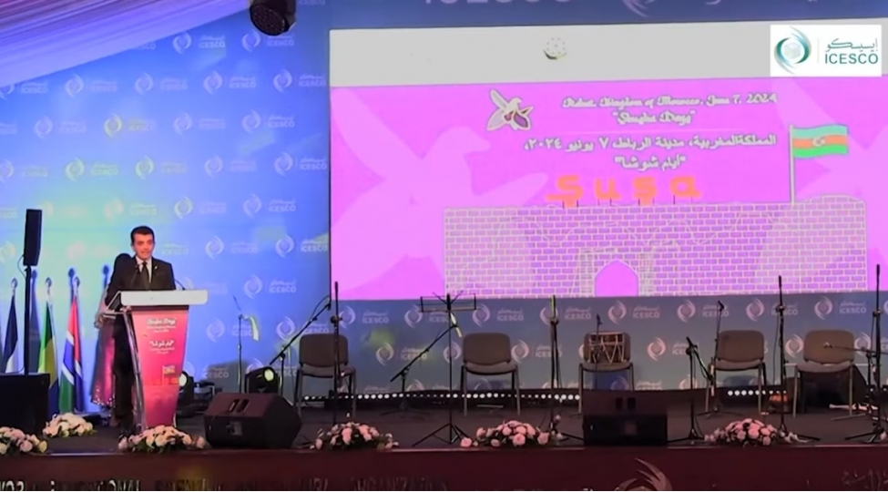 drsalim-almalik-shusha-gunleri-tedbirinde-chixish-edib-video