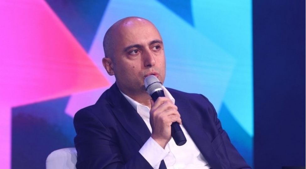 nazir-indiki-dovrde-ferqli-bacariqlara-daha-chox-ustunluk-verilir