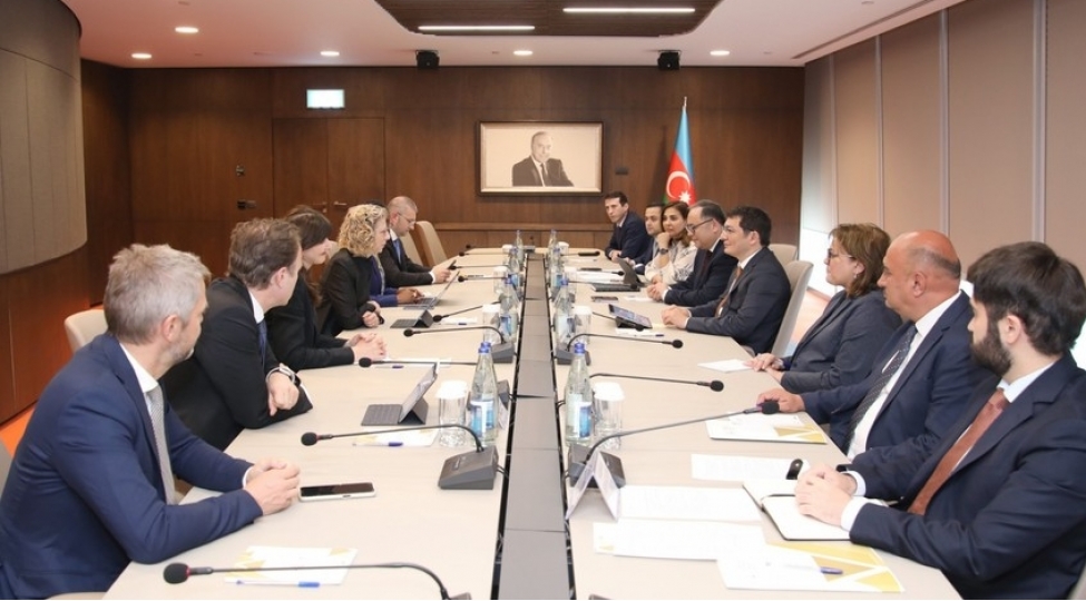 cop29-a-hazirliq-cherchivesinde-emekdashliq-baresinde-fikir-mubadilesi-aparilib