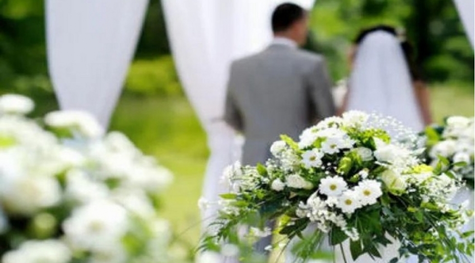 emi-xala-bibi-ve-dayi-ushaqlarinin-evliliyini-qadagan-eden-qanun-tesdiqlendi