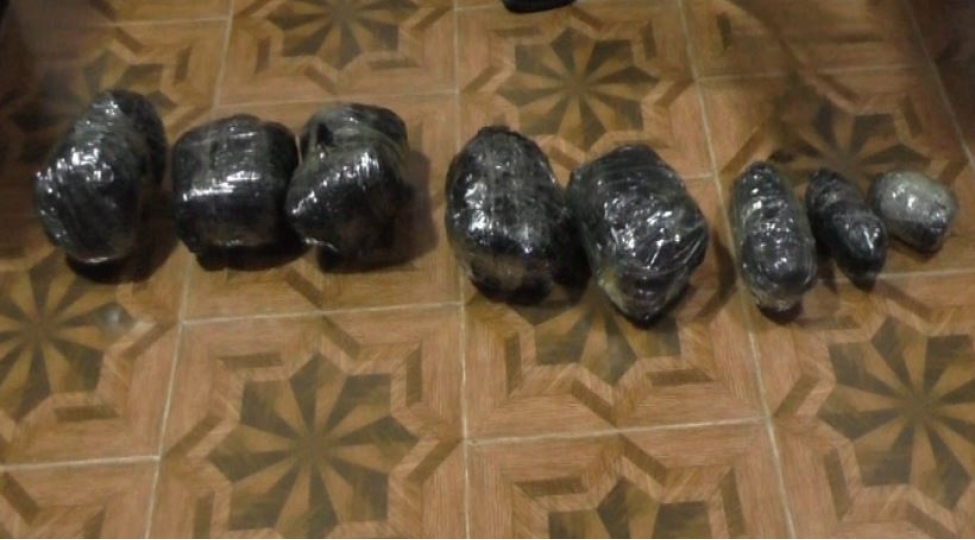 masallida-emeliyyat-polis-kechmish-mehkumda-xeyli-narkotik-ashkarlayib