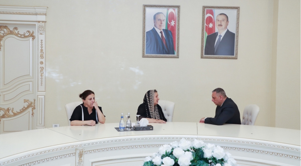 mursel-ibrahimov-vetendashlari-qebul-edib