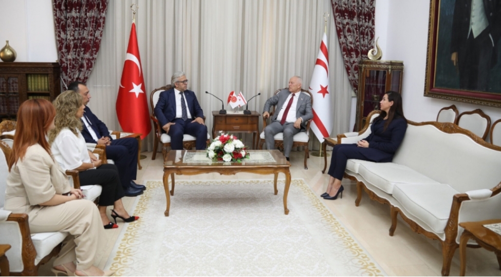 tdt-ye-uzv-olkelerin-vahid-elifbasinin-olmasi-teklif-edilib