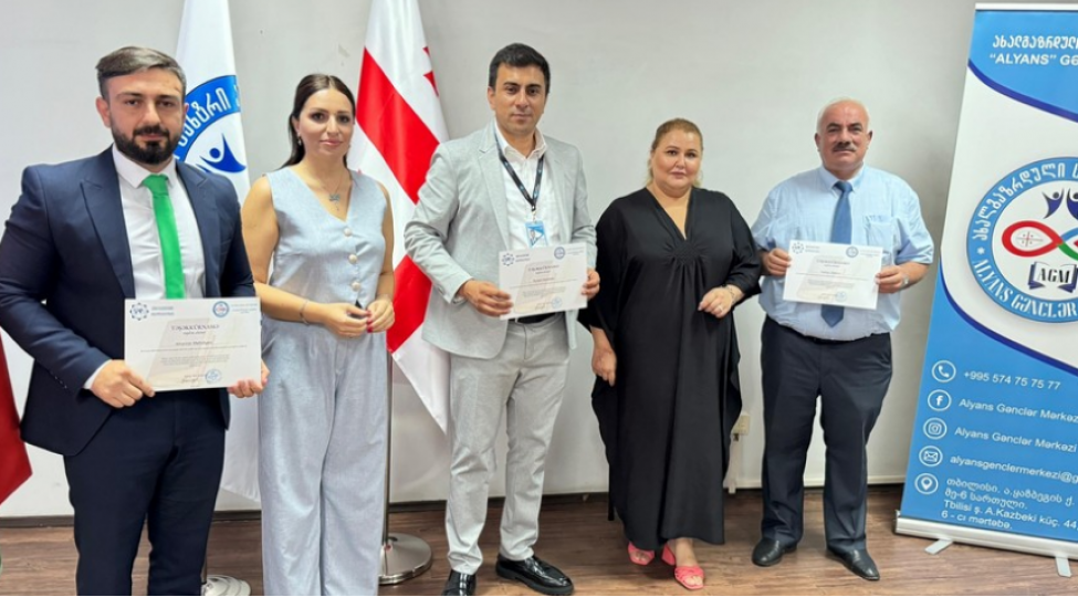 tbiliside-milli-metbuat-gunu-qeyd-olunub-azerbaycanli-jurnalistler-teltif-edilib