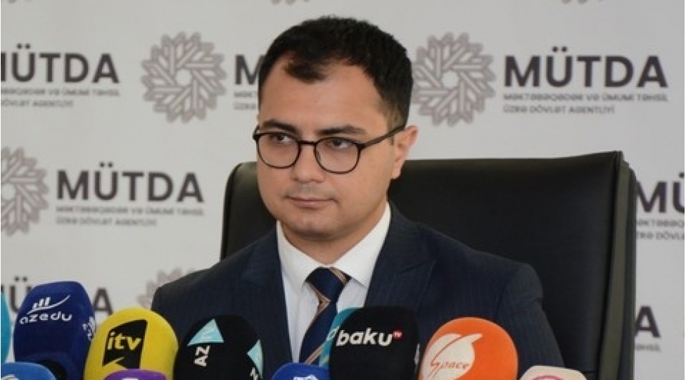 muellimler-vahid-mektebli-formasina-kechir-achiqlama