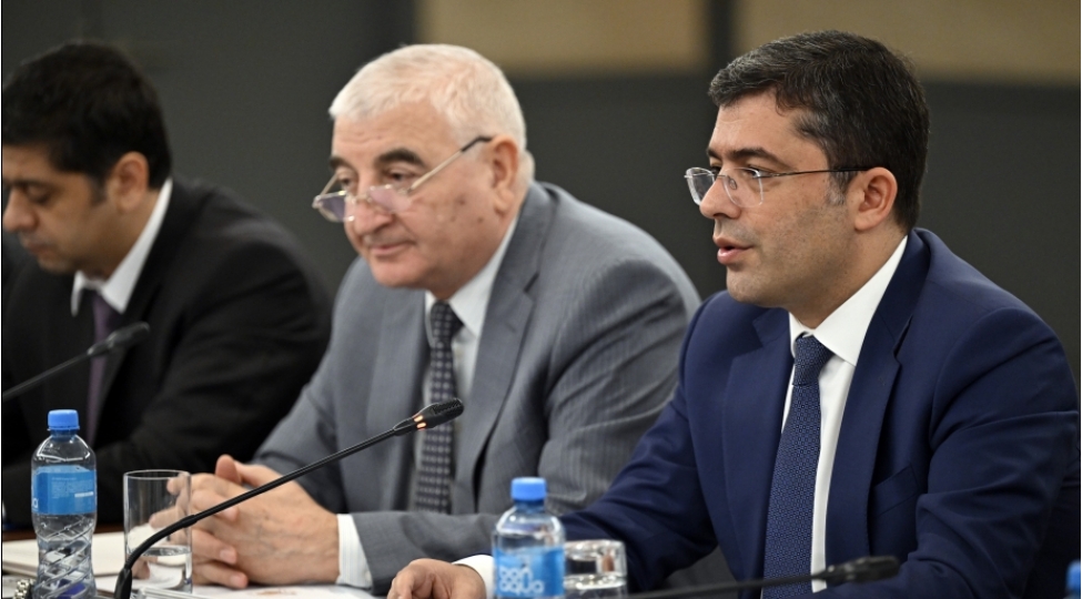 sechkiler-zamani-olkemizin-informasiya-muhitine-kenardan-yonlendirilen-tehdidler-artir-ehmed-ismayilov
