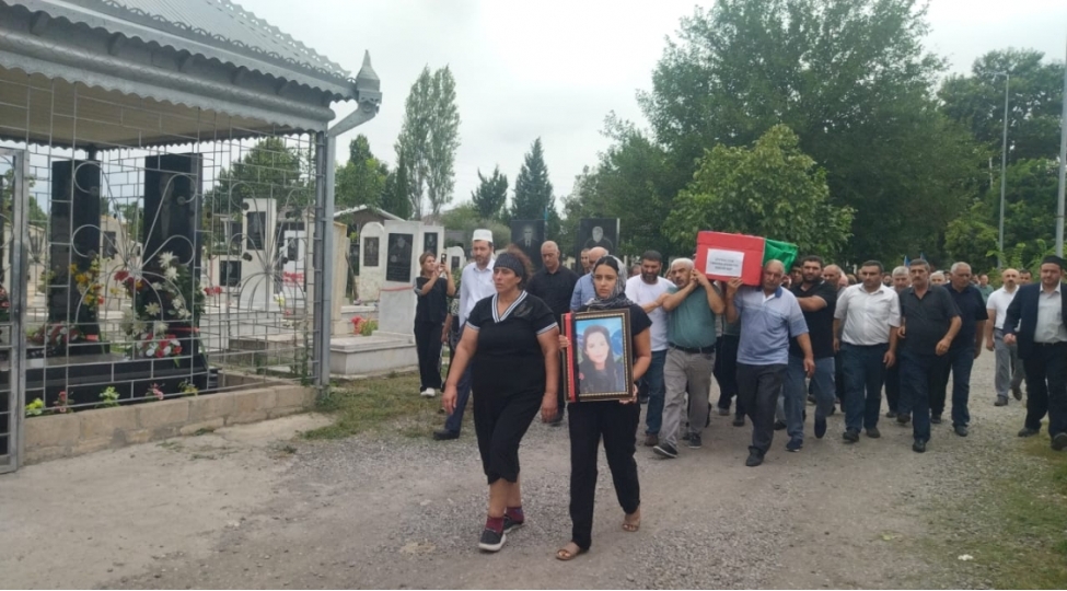 31-il-evvel-itkin-dushmush-kelbecer-sakini-berdede-defn-edilib