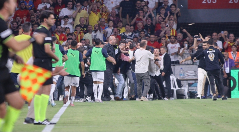 fenerbaxchanin-prezidentini-shushe-ile-vurdular