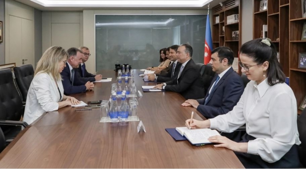 emek-ve-ehalinin-sosial-mudafiesi-nazirliyinde-rusiya-numayende-heyeti-ile-gorush-olub
